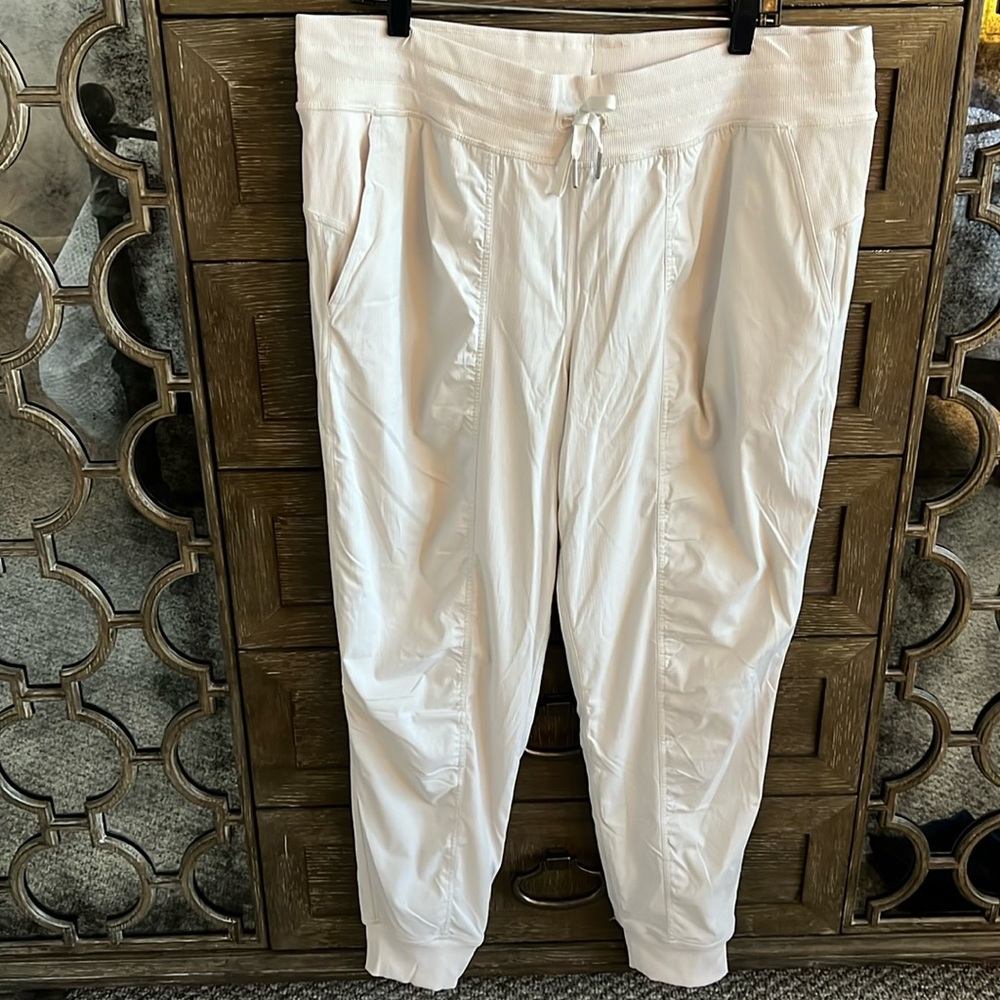 Lululemon dance studio full length jogger size 16